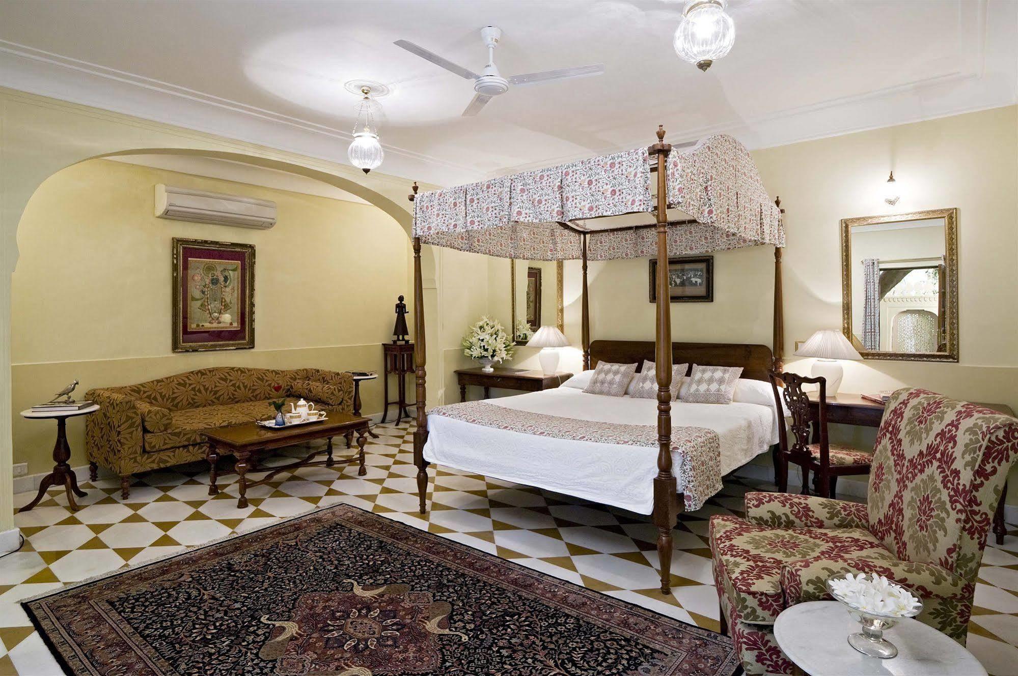 Готель Samode Haveli Джайпур Екстер'єр фото
